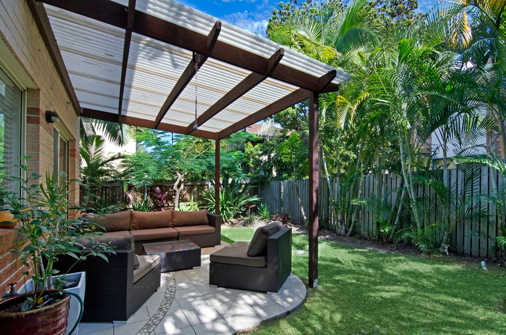 9 Kingia Court, BURLEIGH HEADS QLD 4220