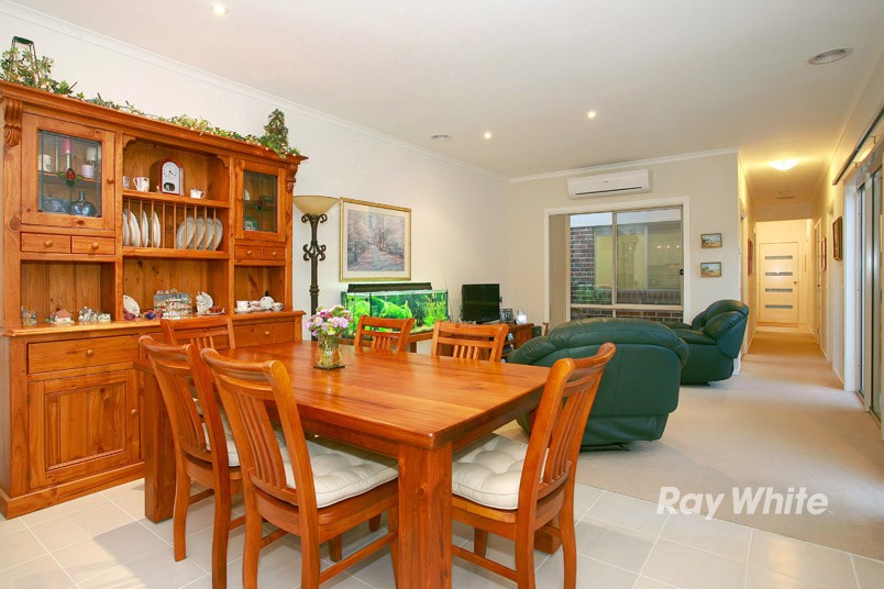 40 Mannavue Boulavard, CRANBOURNE NORTH, VIC 3977