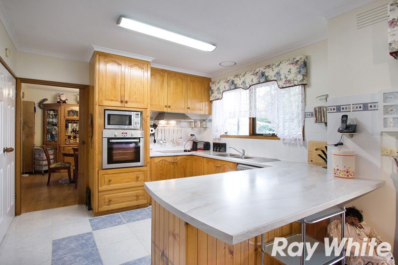 4 Ann Crescent, PAKENHAM, VIC 3810