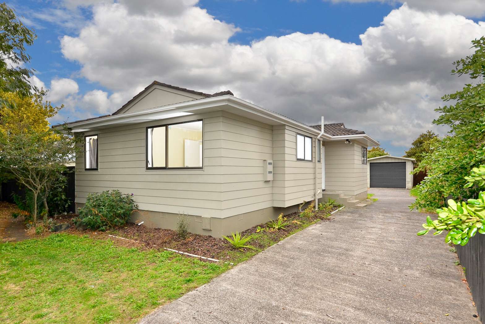 13 Rangataua Place photo 2