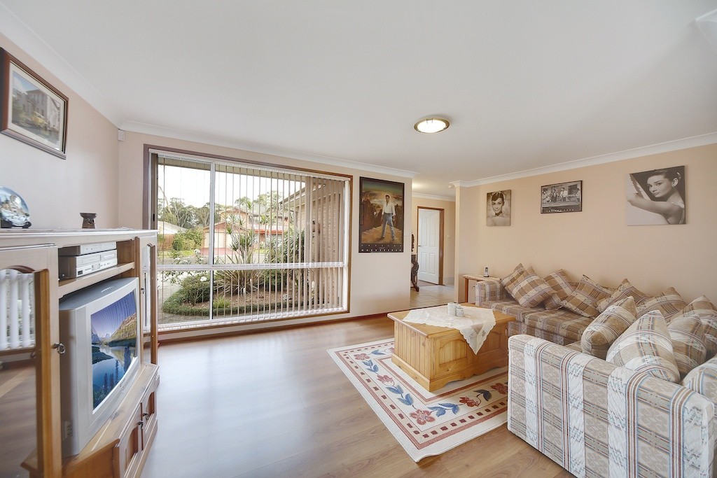 15 Swan Circuit, GREEN VALLEY, NSW 2168