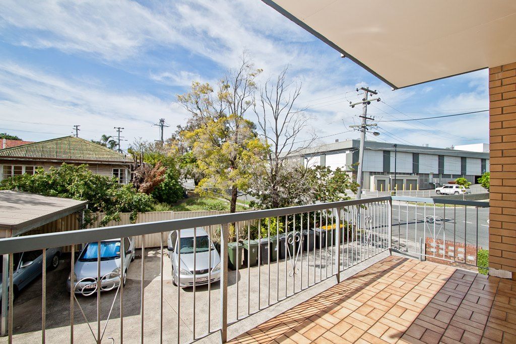 1/74 Durack Street, MOOROOKA, QLD 4105
