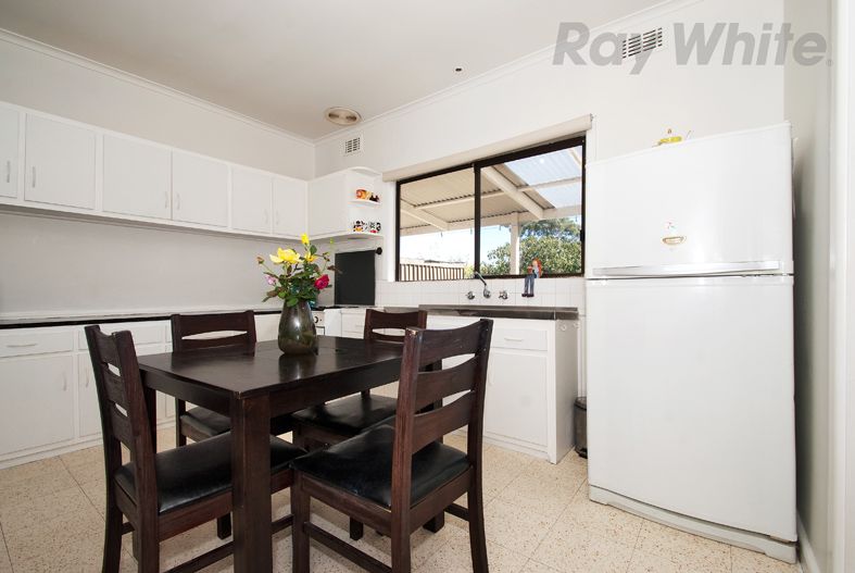 11 Lock Street, FAWKNER, VIC 3060