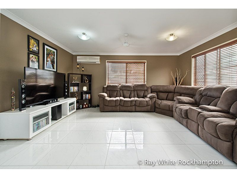 23 Barrett Street, NORMAN GARDENS, QLD 4701