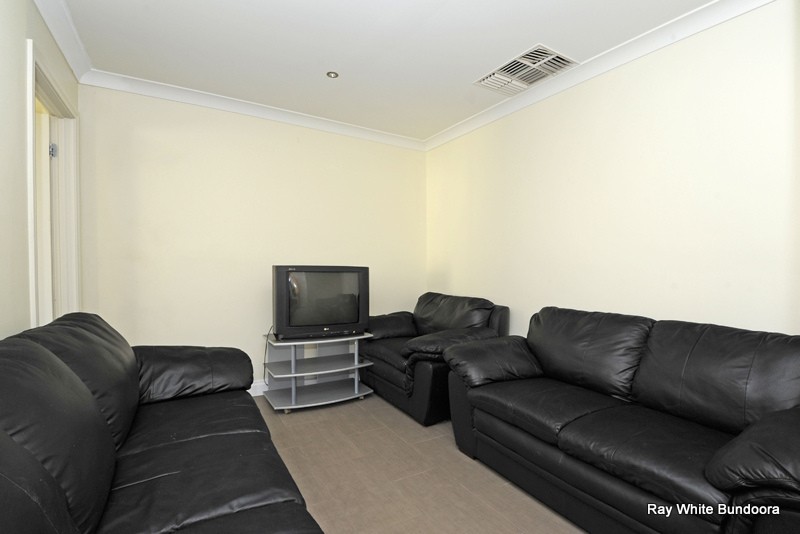 15 Kevin Street, BUNDOORA, VIC 3083