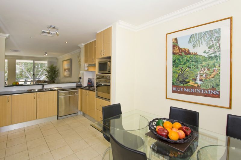 7/34 Highpoint Drive, WAHROONGA, NSW 2076