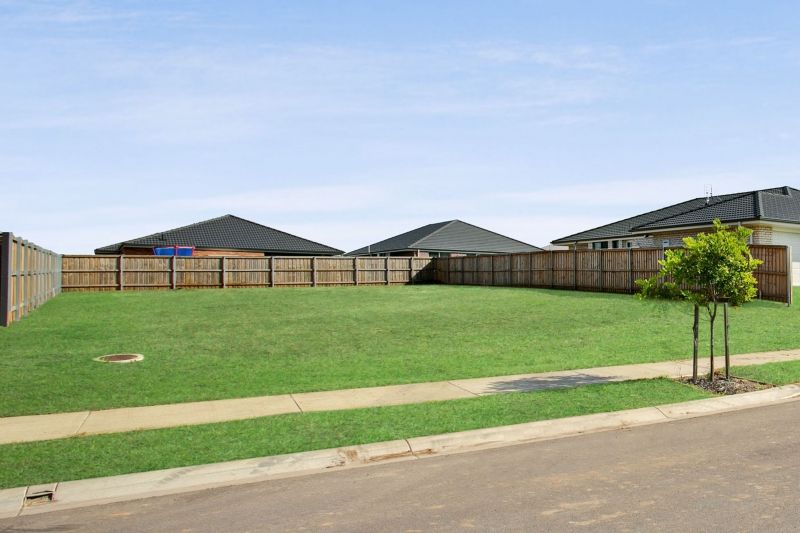 28 Lapwing Street, ABERGLASSLYN, NSW 2320