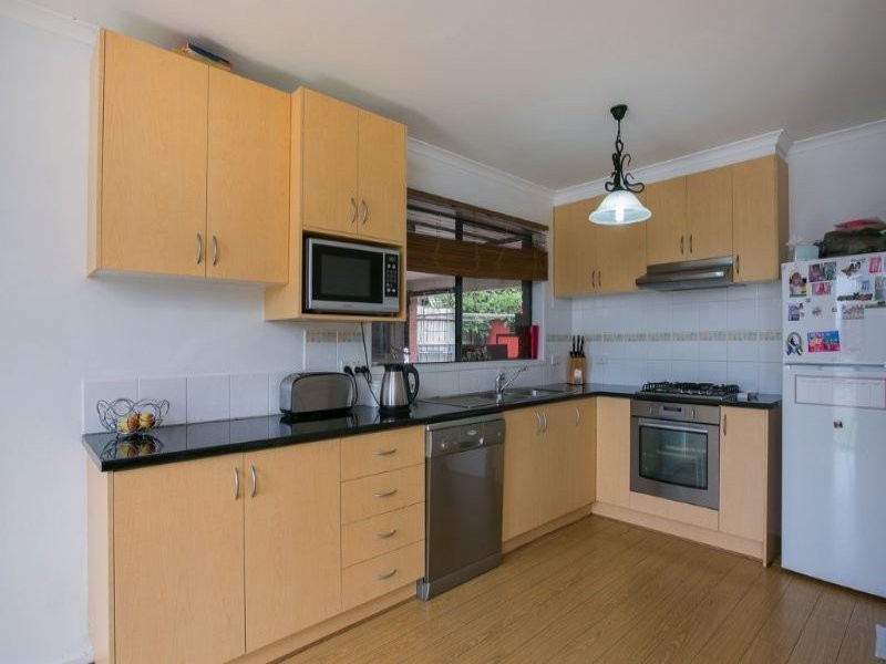 59 Sunningdale Road, ROSEBUD, VIC 3939