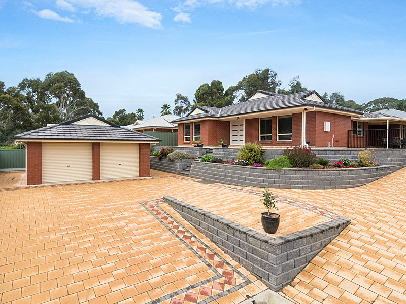 1/127A North Road, NAIRNE, SA 5252