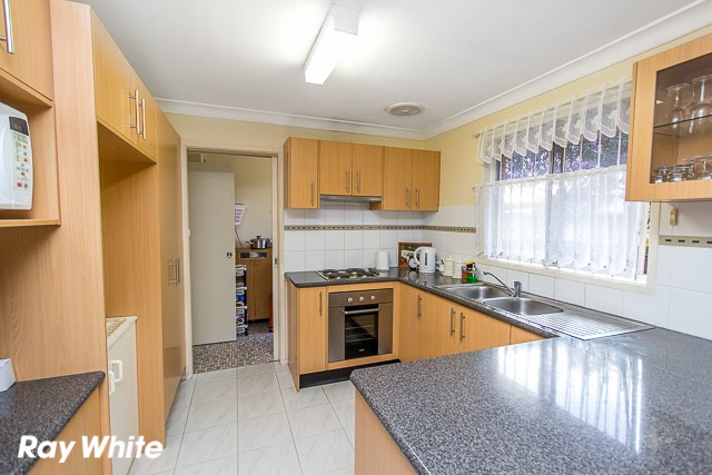 15 Longfellow Street, WETHERILL PARK, NSW 2164