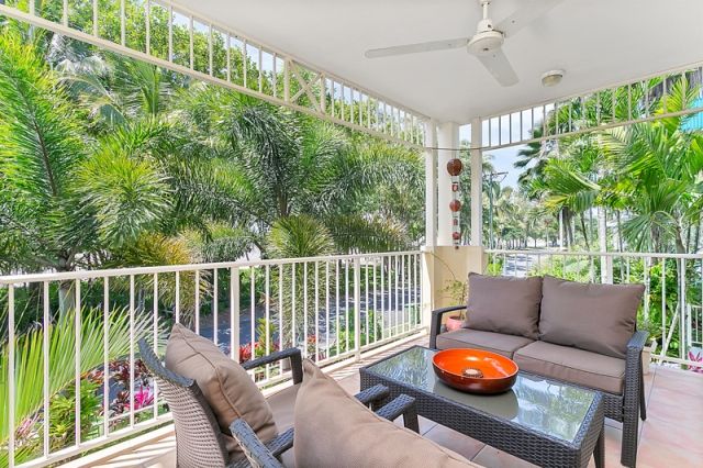 8/74-77 Arlington Esplanade, CLIFTON BEACH, QLD 4879