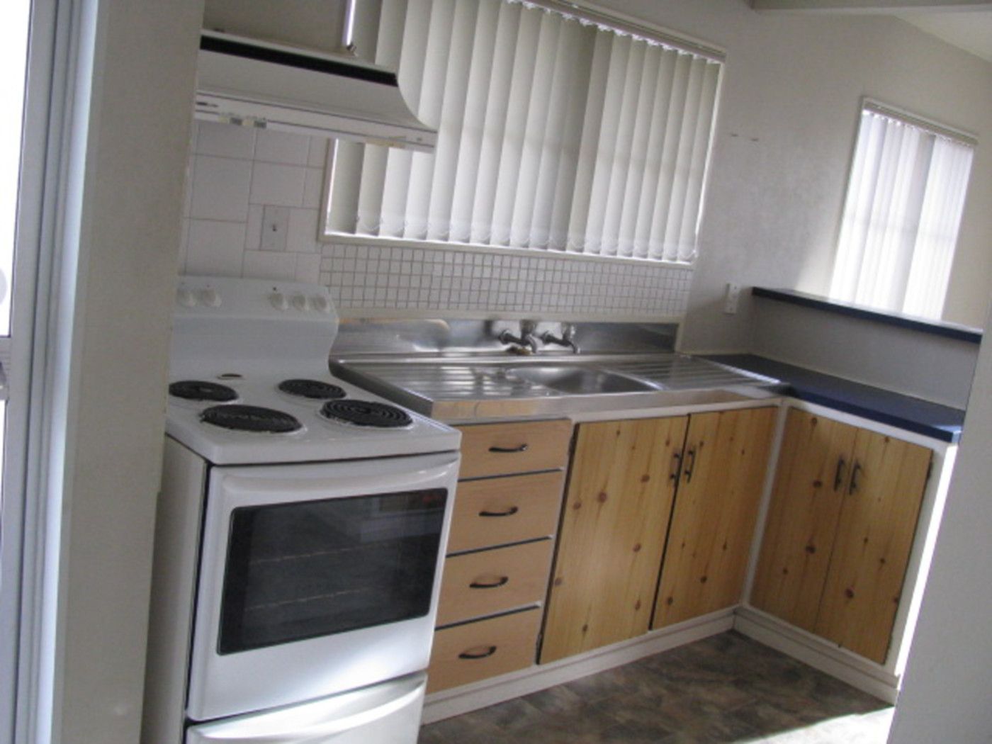 40 Sikkim Crescent, MANUKAU, Manukau City