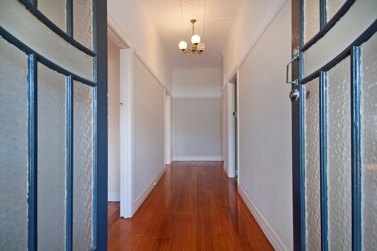 8 McConnell Street, WARRNAMBOOL, VIC 3280