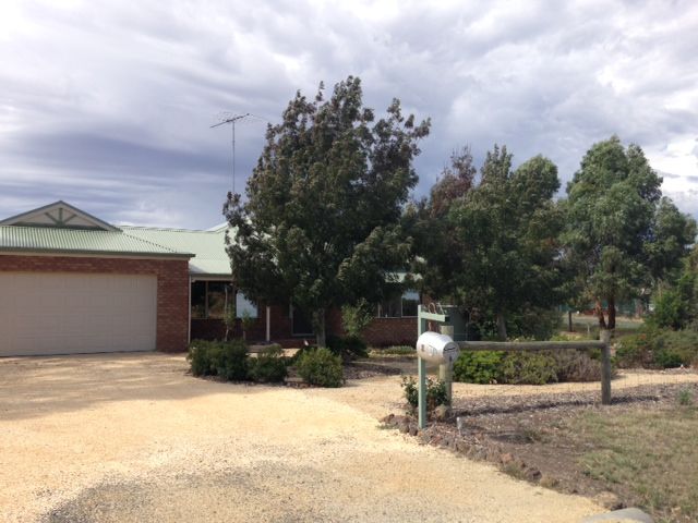 2 Robertson Road, LETHBRIDGE, VIC 3332