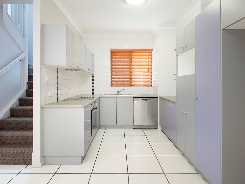1/27 Latham Street, CHERMSIDE, QLD 4032