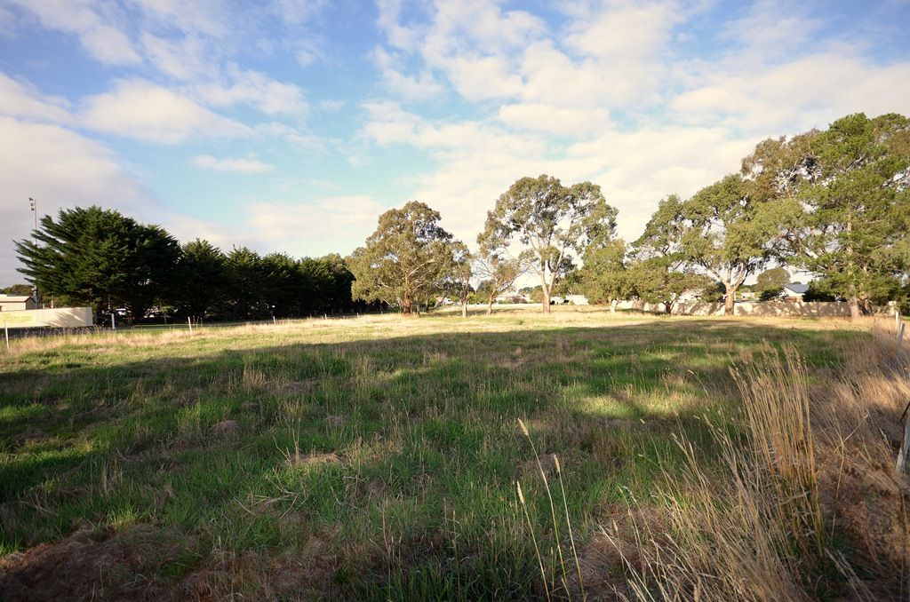 19-21 Osborne Street, SKIPTON, VIC 3361