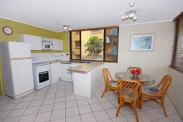 13/2 Maroubra Street, MAROOCHYDORE, QLD 4558