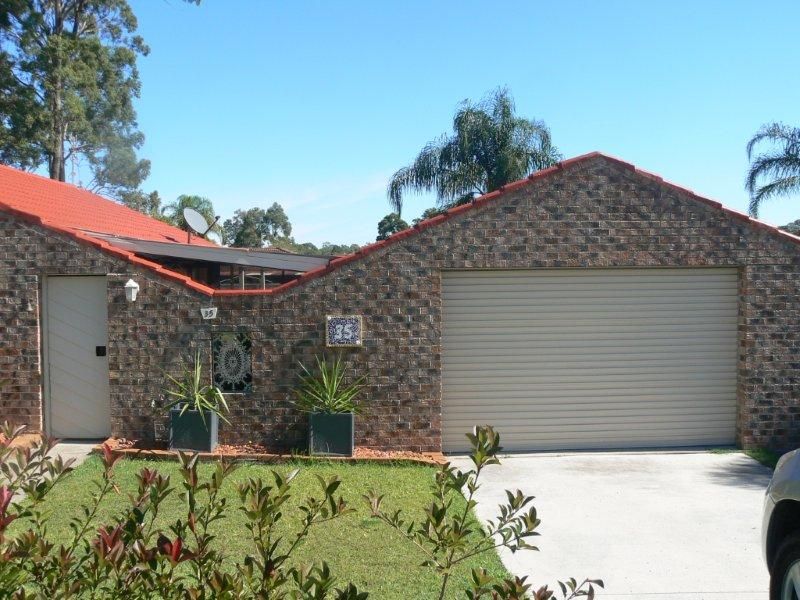 35 Rosewood Crescent, TAREE, NSW 2430