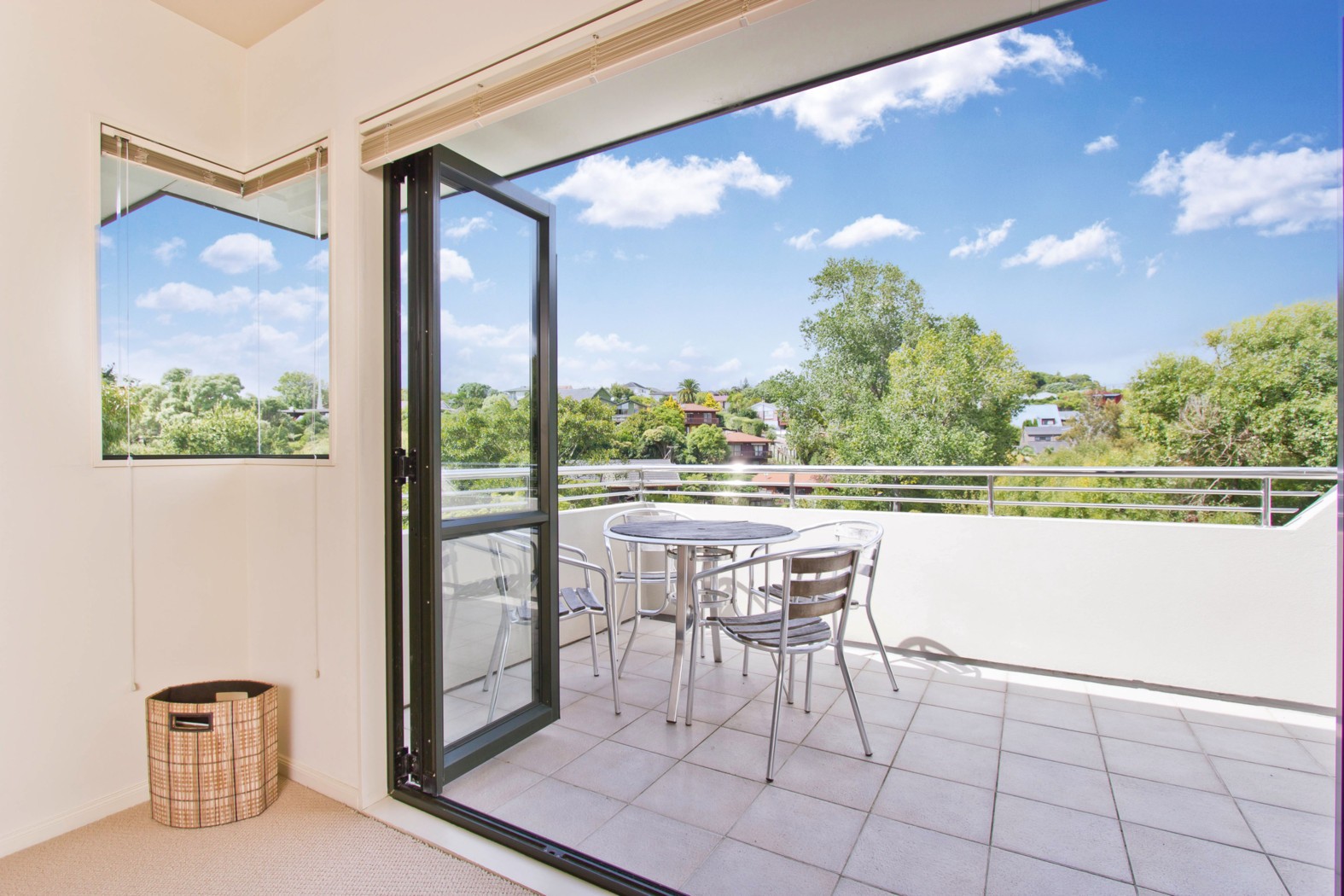 43a Advene Road, COCKLE BAY, Manukau City