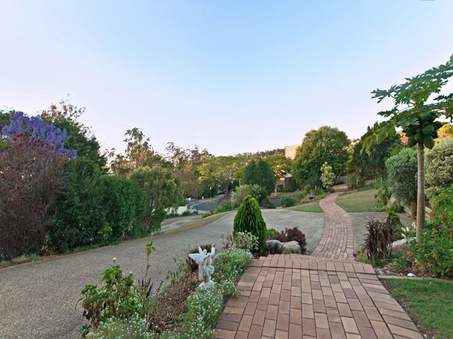 11 Mayer Street, MCDOWALL, QLD 4053