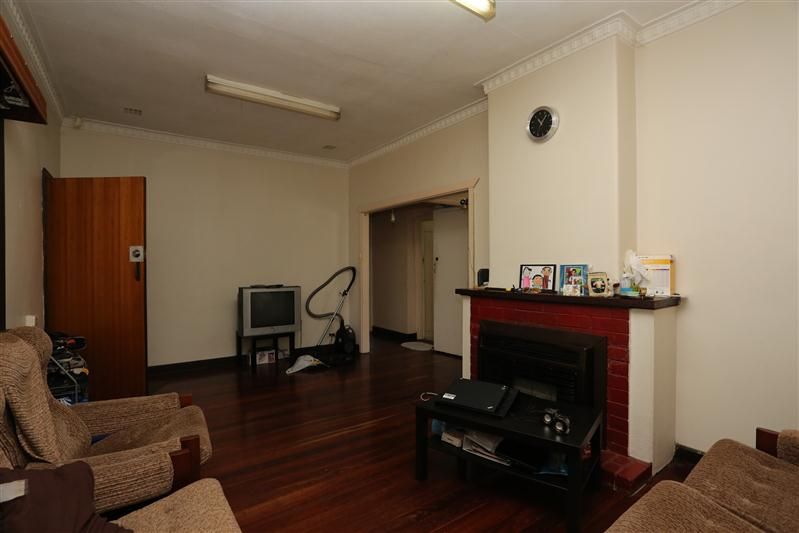 121 Orrong Road, RIVERVALE, WA 6103