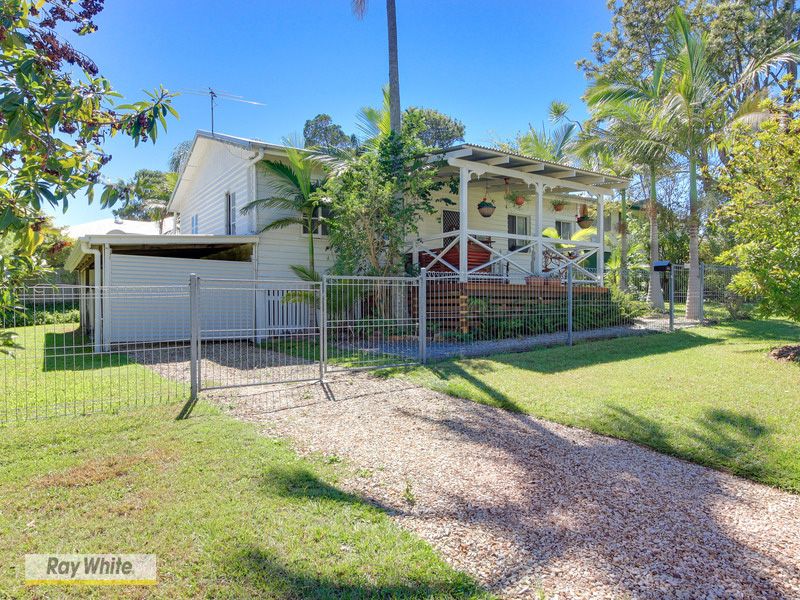 16 Sunnyside Road, SCARBOROUGH, QLD 4020
