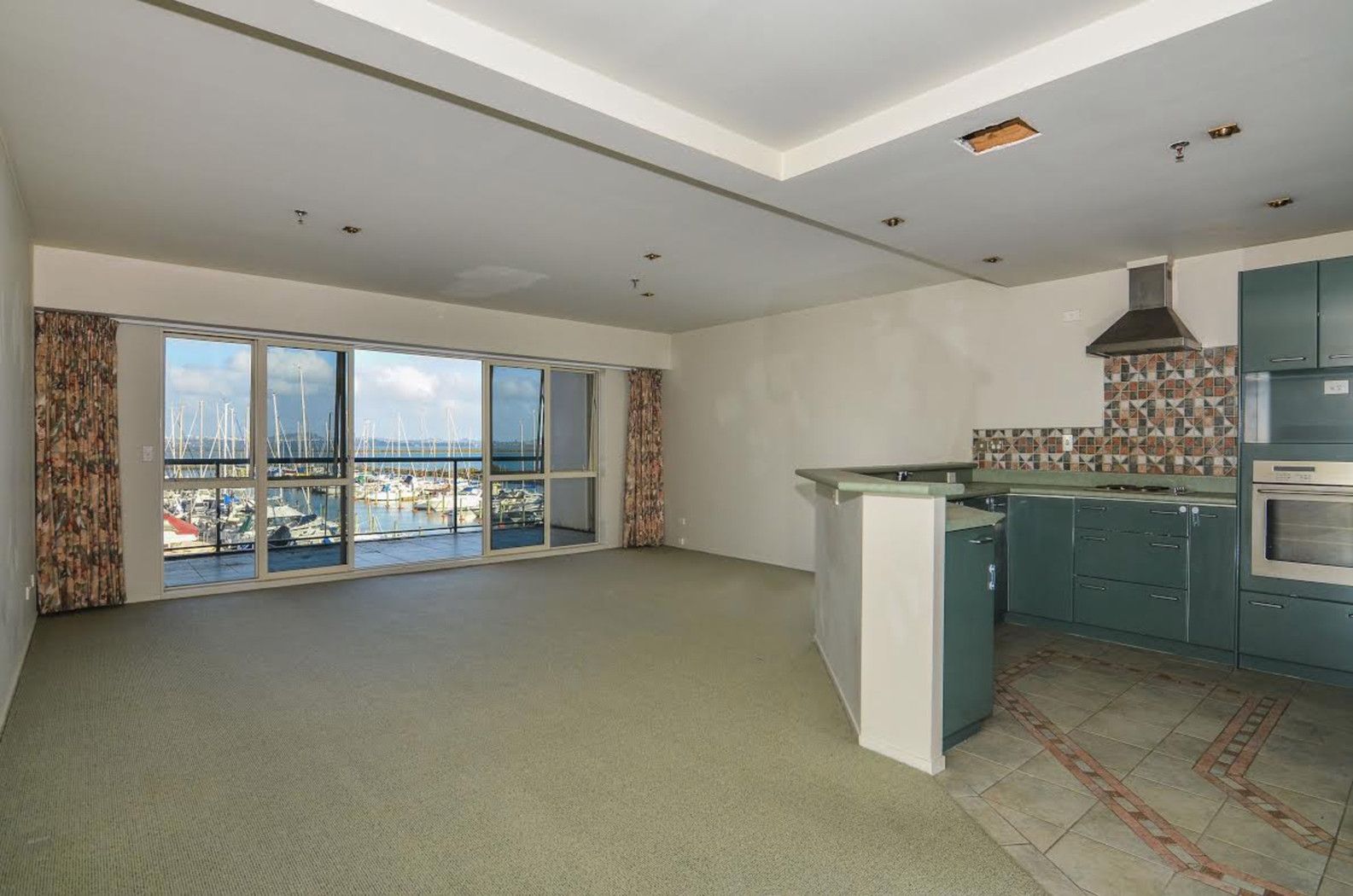 6/15 Clearwater Cove, WEST HARBOUR, Waitakere City