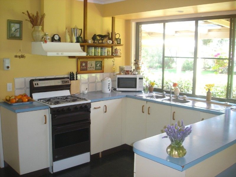 24 Sunray Drive, HIGHFIELDS, QLD 4352