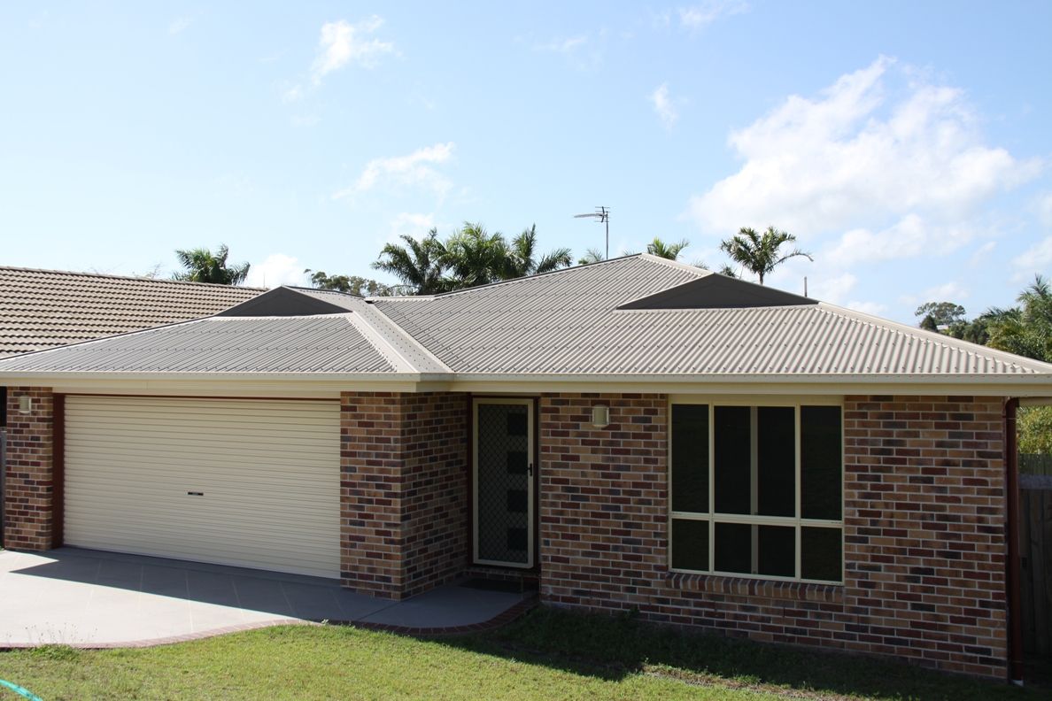8 Richard Street, BOYNE ISLAND QLD 4680