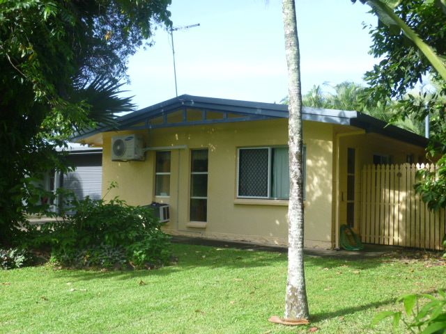 2/8 Arovo Street, TRINITY BEACH, QLD 4879