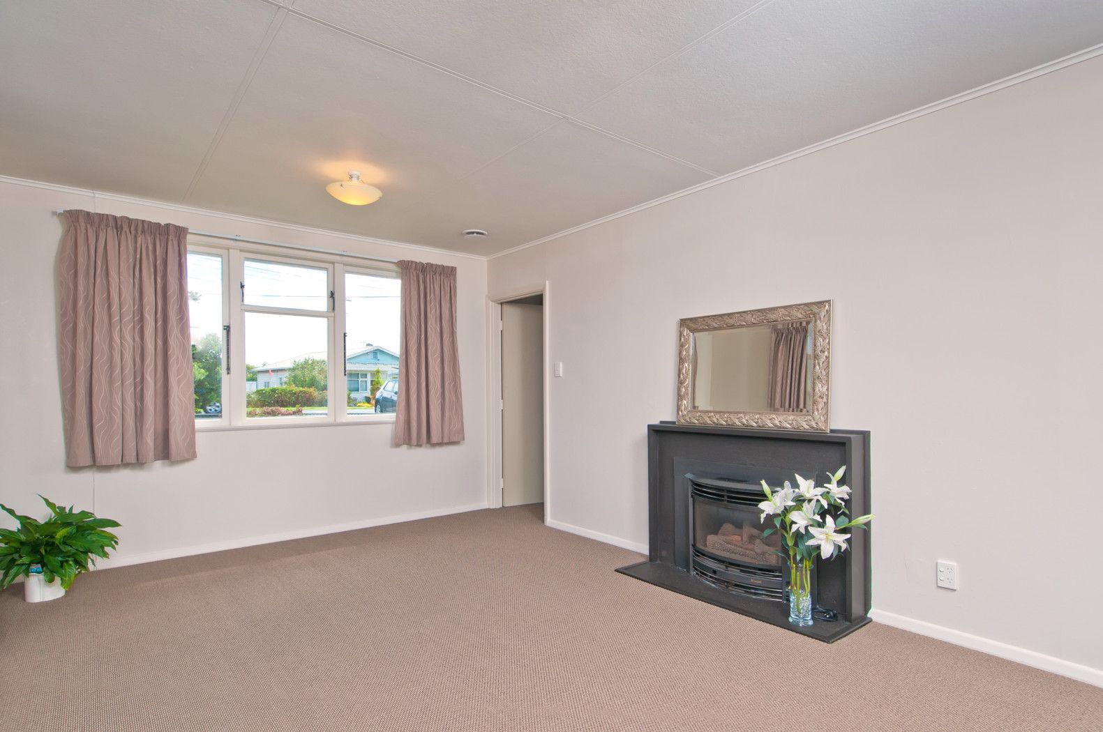 302 Massey Road, Mangere, Manukau City