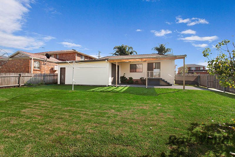 43 Balgownie Road, FAIRY MEADOW, NSW 2519