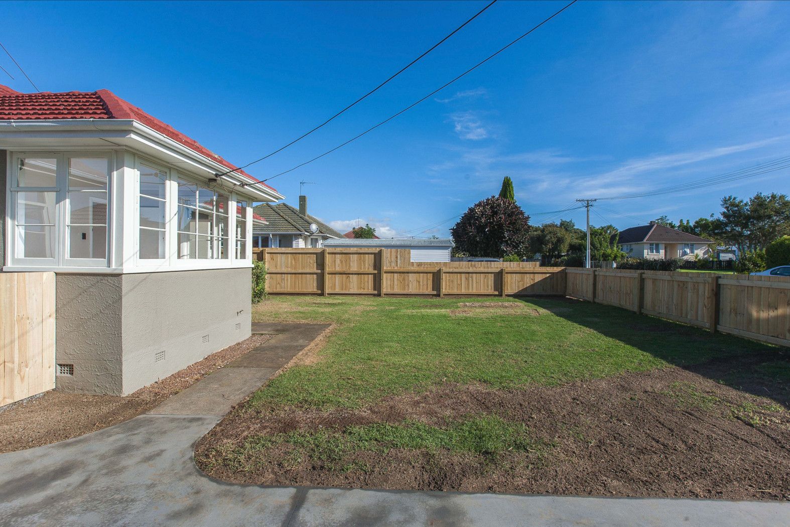 8 Coral Crescent, PANMURE, Auckland City