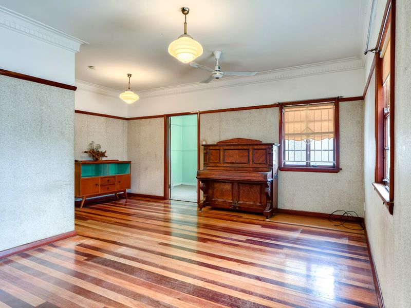 43 Canopus Street, COORPAROO, QLD 4151