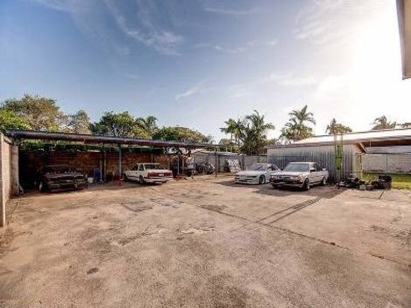 15 Crescent Way, HENDRA, QLD 4011