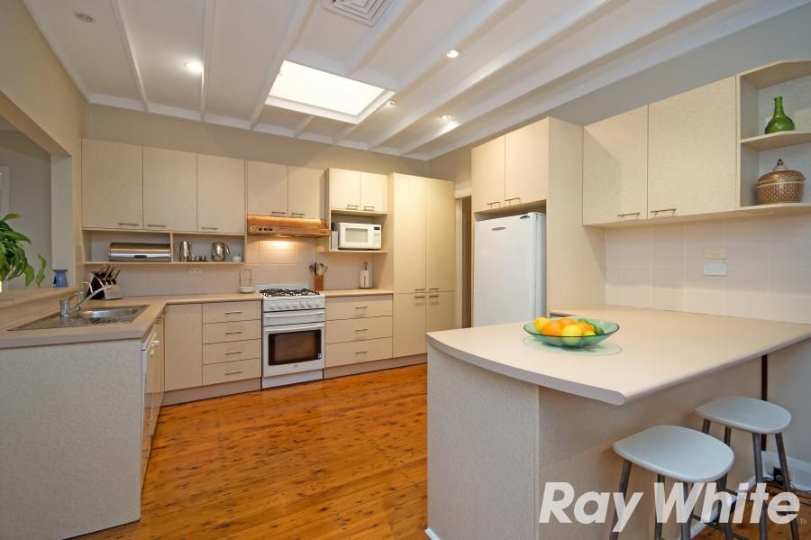 23 Canyon Road, BAULKHAM HILLS, NSW 2153
