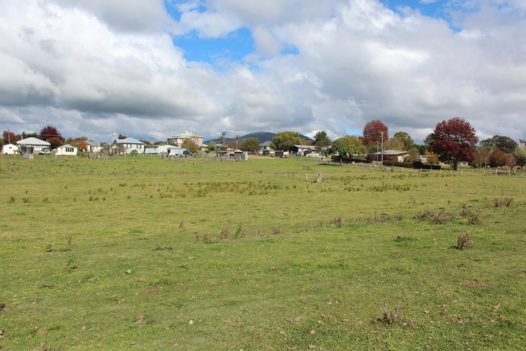 Lot 2 Pelham Street, TENTERFIELD NSW 2372