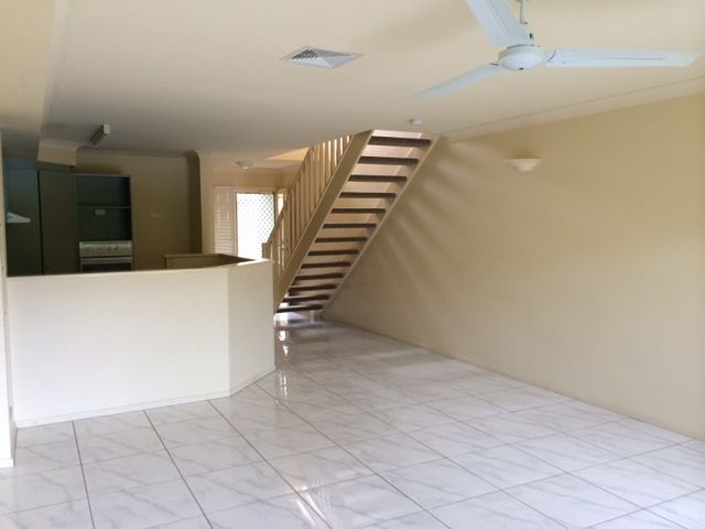 126/215 Cottesloe Drive, MERMAID WATERS, QLD 4218