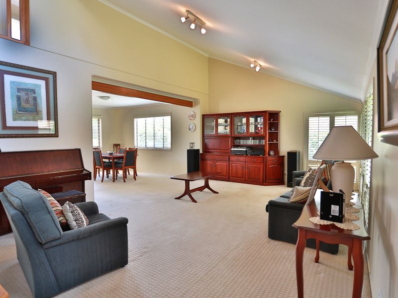 20 Sherry Street, CARSELDINE, QLD 4034