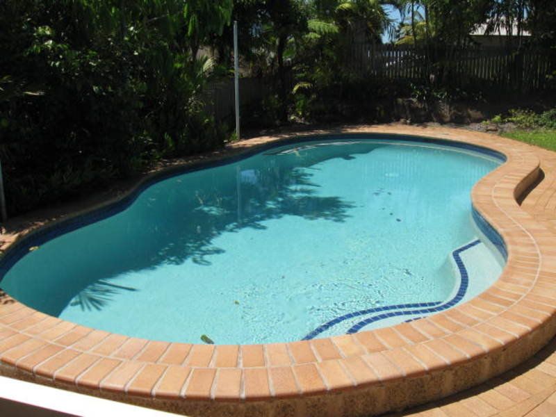 7 Crowsnest Street, TRINITY BEACH, QLD 4879