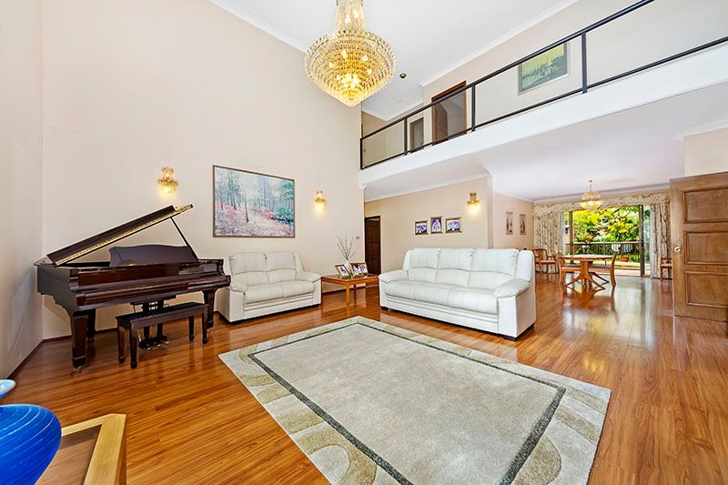 41 Henry Lawson Drive, PEAKHURST, NSW 2210