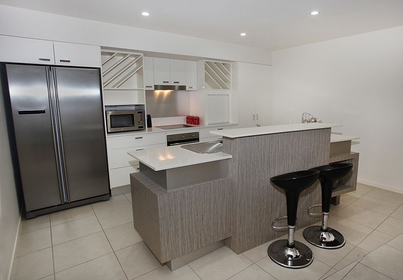 71 Duporth Avenue, MAROOCHYDORE QLD 4558