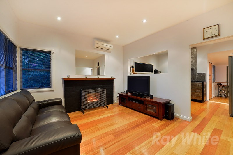 37 Old Belgrave Road, UPPER FERNTREE GULLY, VIC 3156