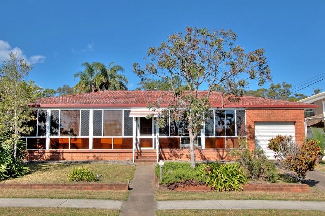 11 Deputor Street, ROCHEDALE SOUTH, QLD 4123