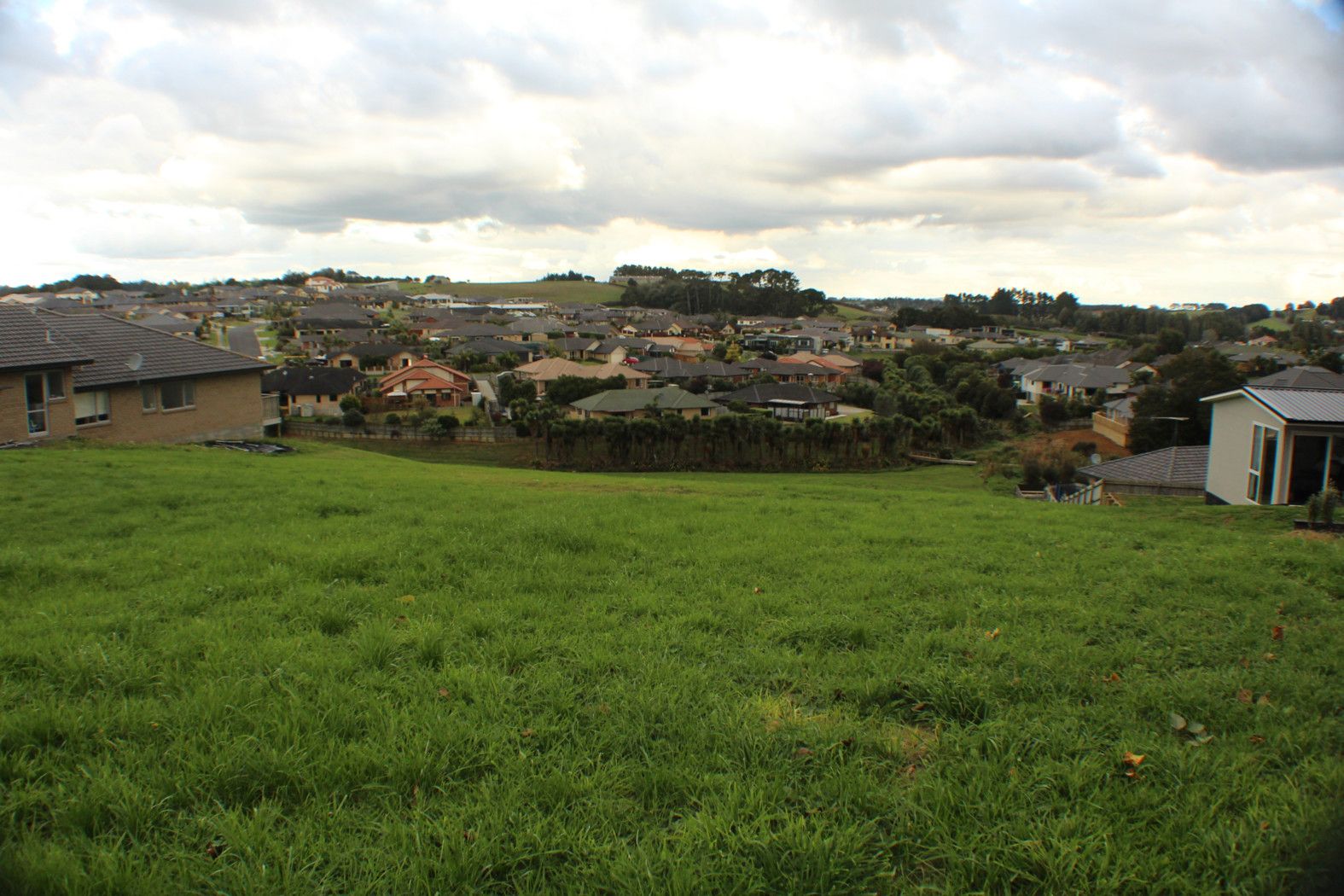 33 Ina Ville Drive, PUKEKOHE, Franklin