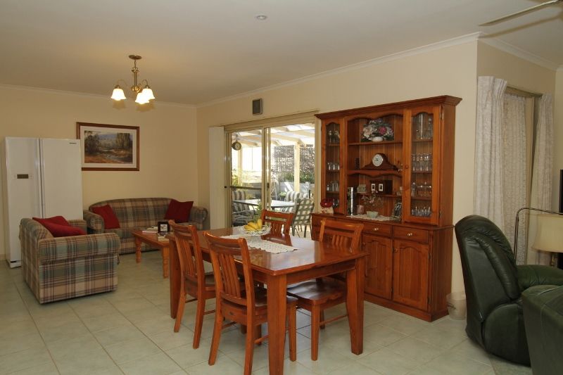82 Caldwell Street, HEATHCOTE, VIC 3523