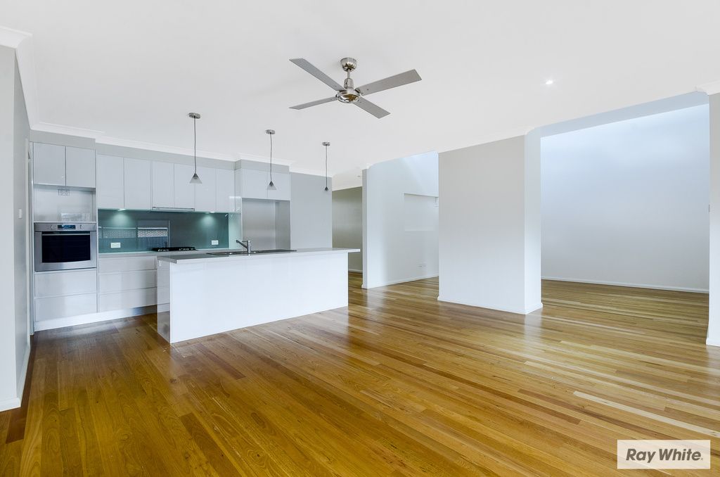 15 Flemmings Crescent, HORSLEY, NSW 2530