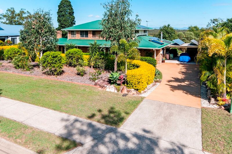 125 High Street, BRASSALL, QLD 4305