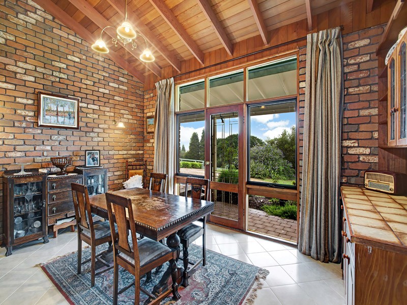 165 Tenth Avenue, EDEN PARK, VIC 3757