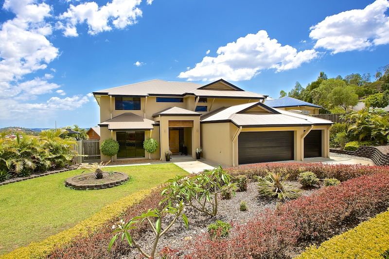 20 Hillary Circuit, PACIFIC PINES, QLD 4211
